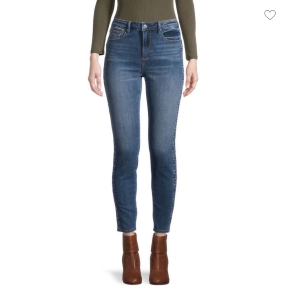 Driftwood Jackie High Rise Classic Fit Skinny Jean